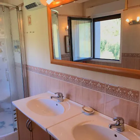 펜션 Chalet De Lujo En Vizcaya 아첸탈레스